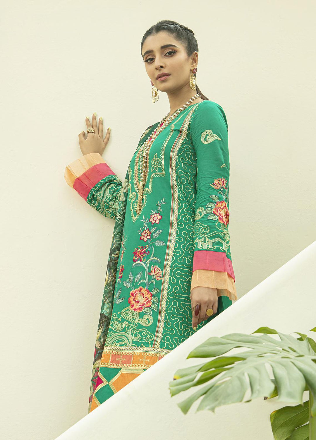 Mahroosh by Parishay Embroidered Lawn Suits Unstitched 3 Piece PRS22MH Sabahat B - Summer Collection