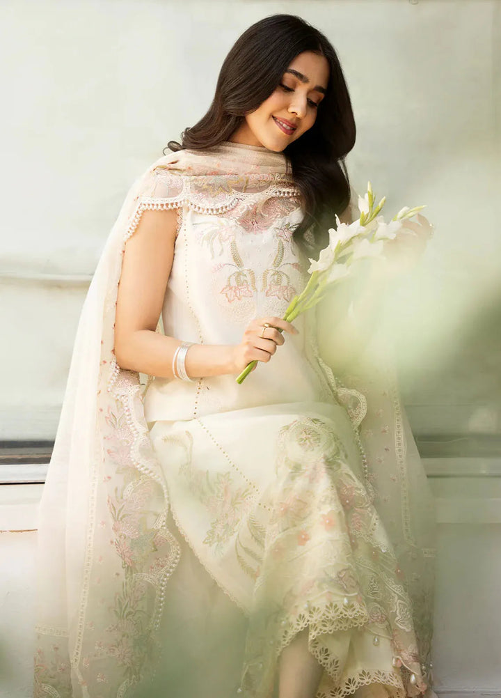 Mahveen by Izel Embroidered Lawn Suits Unstitched 3 Piece IZL25M Kubra - Summer Collection