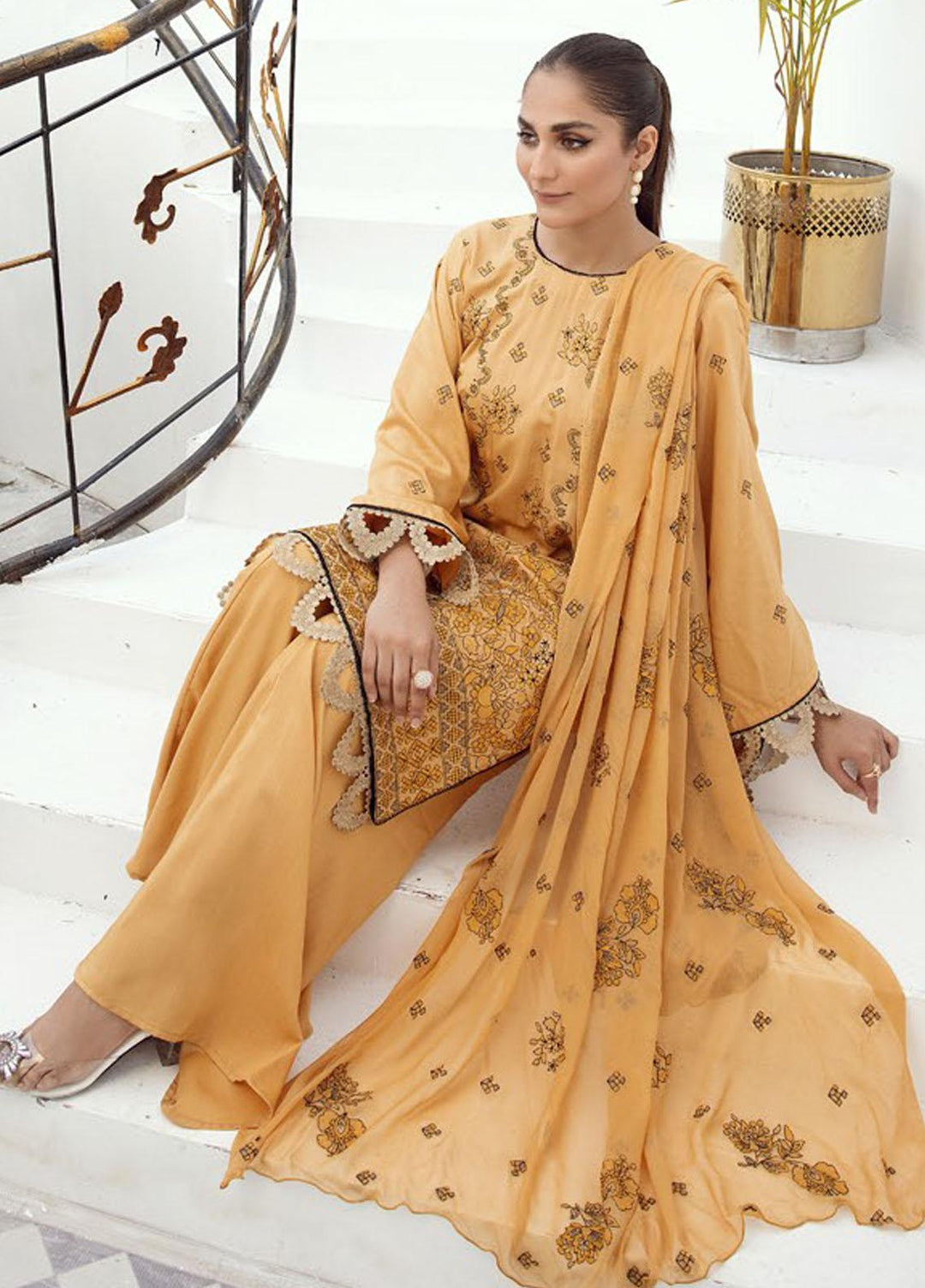 Majestic By Aalaya Embroidered Viscose Suits Unstitched 3 Piece ALY23M D-05 - Winter Collection