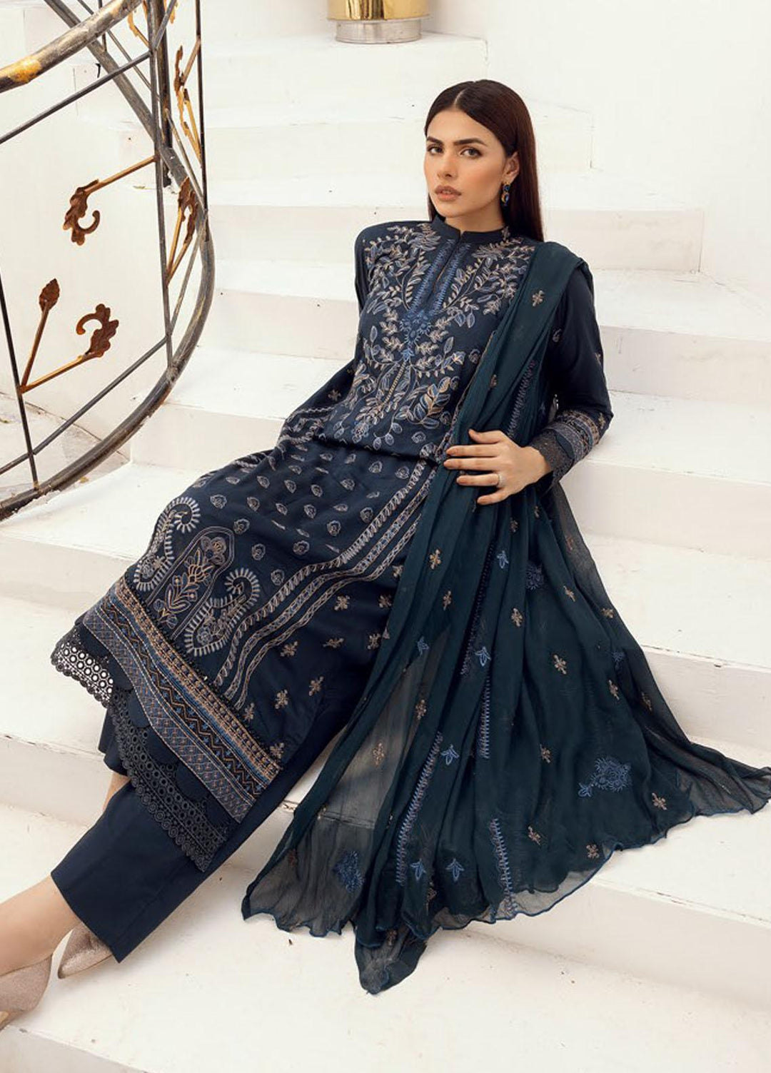 Majestic By Aalaya Embroidered Viscose Suits Unstitched 3 Piece ALY23M D-09 - Winter Collection