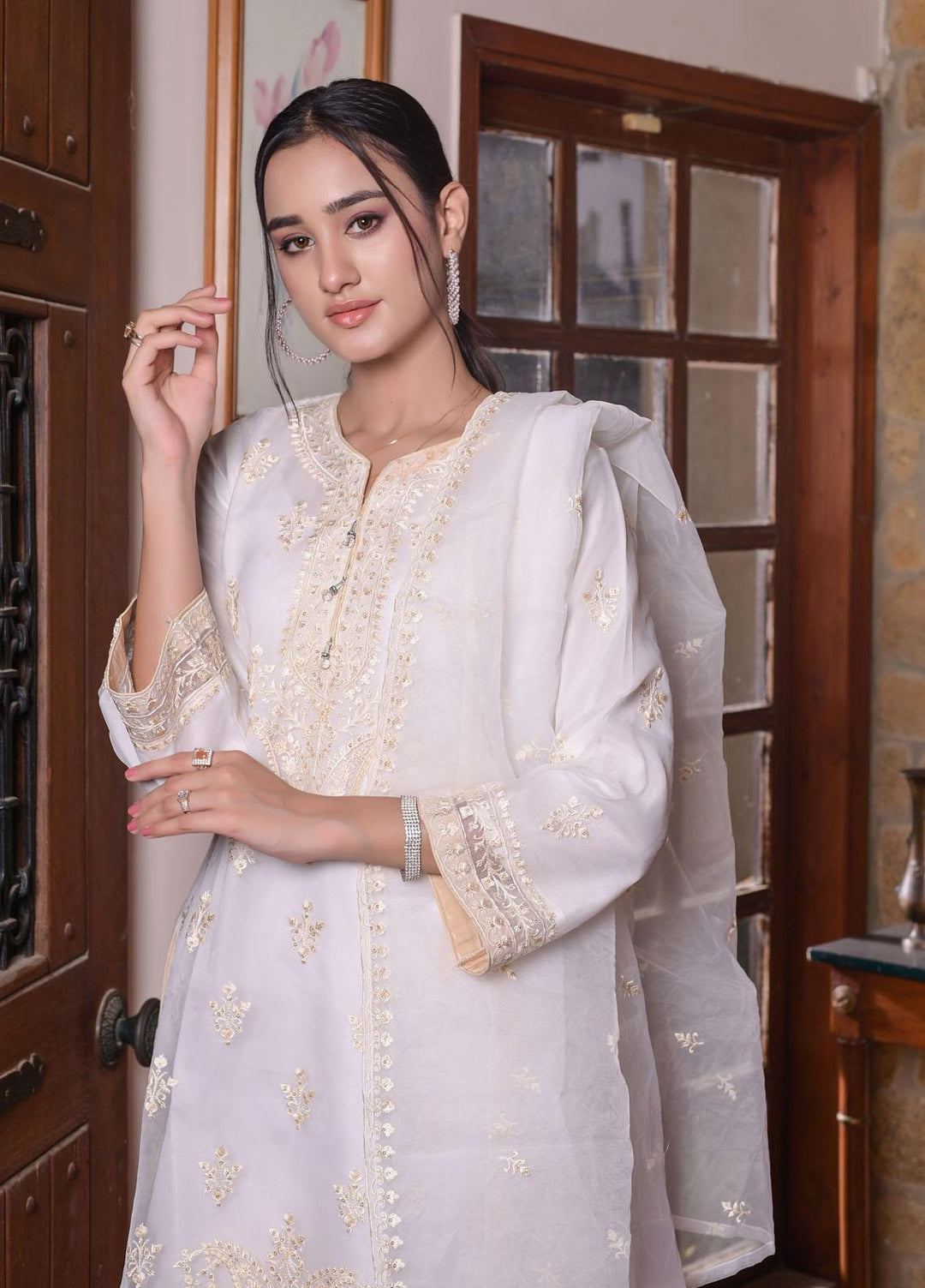 MAK Fashion Pret Embroidered Organza 3 Piece Suit MAK22EF EFO-1009