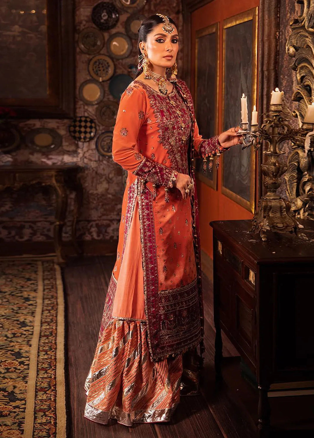 Makhmal By Asim Jofa Embroidered Velvet Unstitched Suit 3 Piece AJ23MK AJMM-01 - Wedding Collection