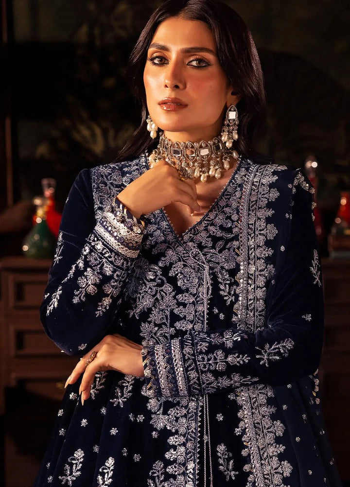 Makhmal By Asim Jofa Embroidered Velvet Unstitched Suit 3 Piece AJ23MK AJMM-04 - Wedding Collection