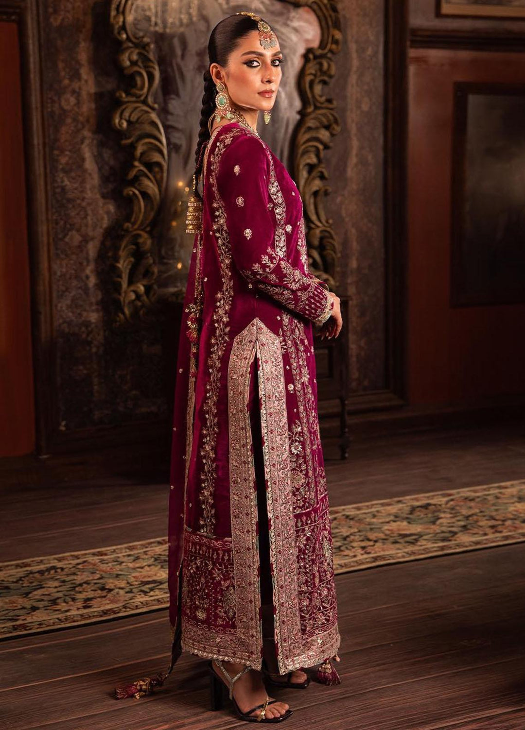 Makhmal By Asim Jofa Embroidered Velvet Suits Unstitched 3 Piece AJ23MK AJMM-03 - Wedding Collection
