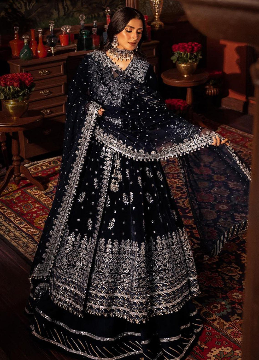 Makhmal By Asim Jofa Embroidered Velvet Suits Unstitched 3 Piece AJ23MK AJMM-04 - Wedding Collection