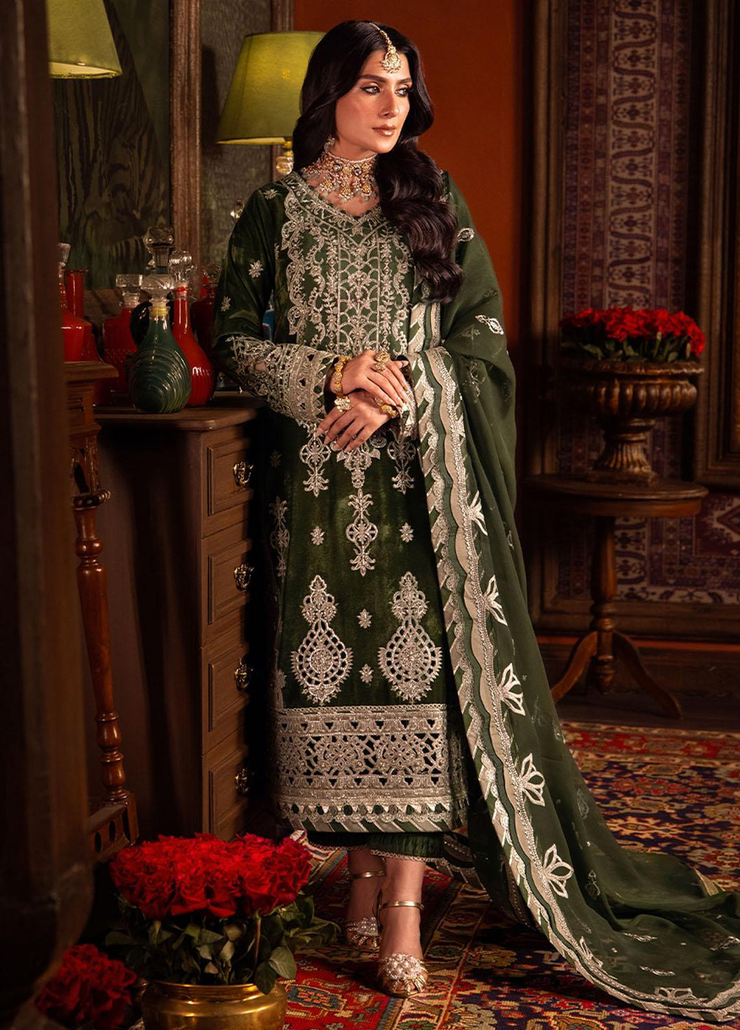 Makhmal By Asim Jofa Embroidered Velvet Suits Unstitched 3 Piece AJ23MK AJMM-05 - Wedding Collection