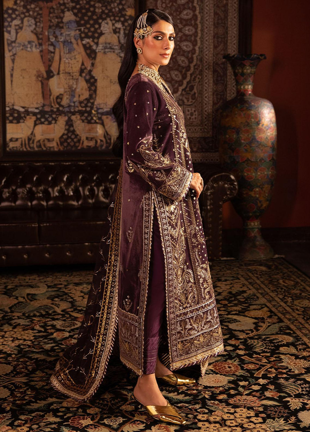 Makhmal By Asim Jofa Embroidered Velvet Suits Unstitched 3 Piece AJ23MK AJMM-06 - Wedding Collection