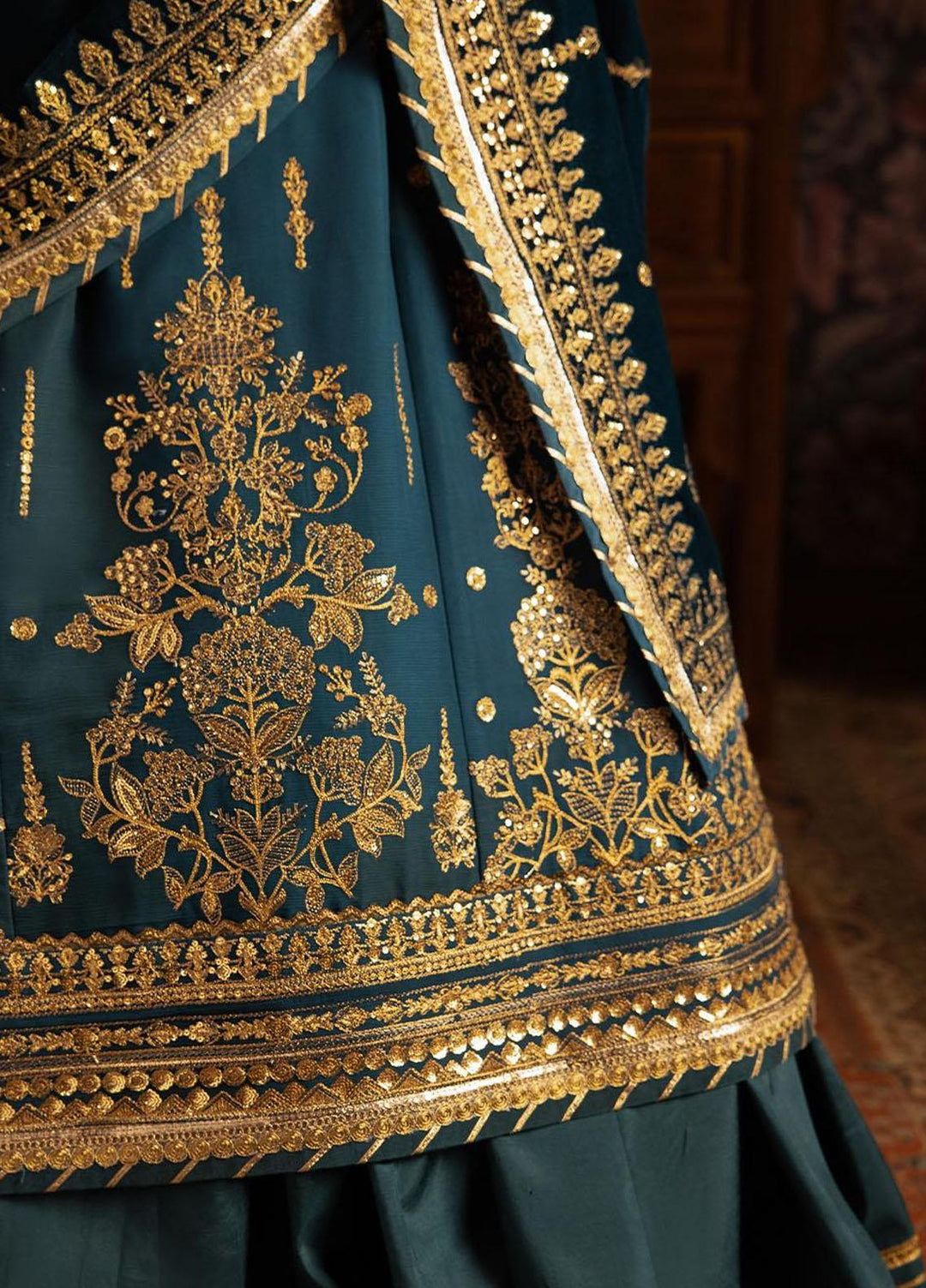 Makhmal By Asim Jofa Embroidered Chiffon Suits Unstitched 3 Piece AJ23MK AJMM-07 - Wedding Collection