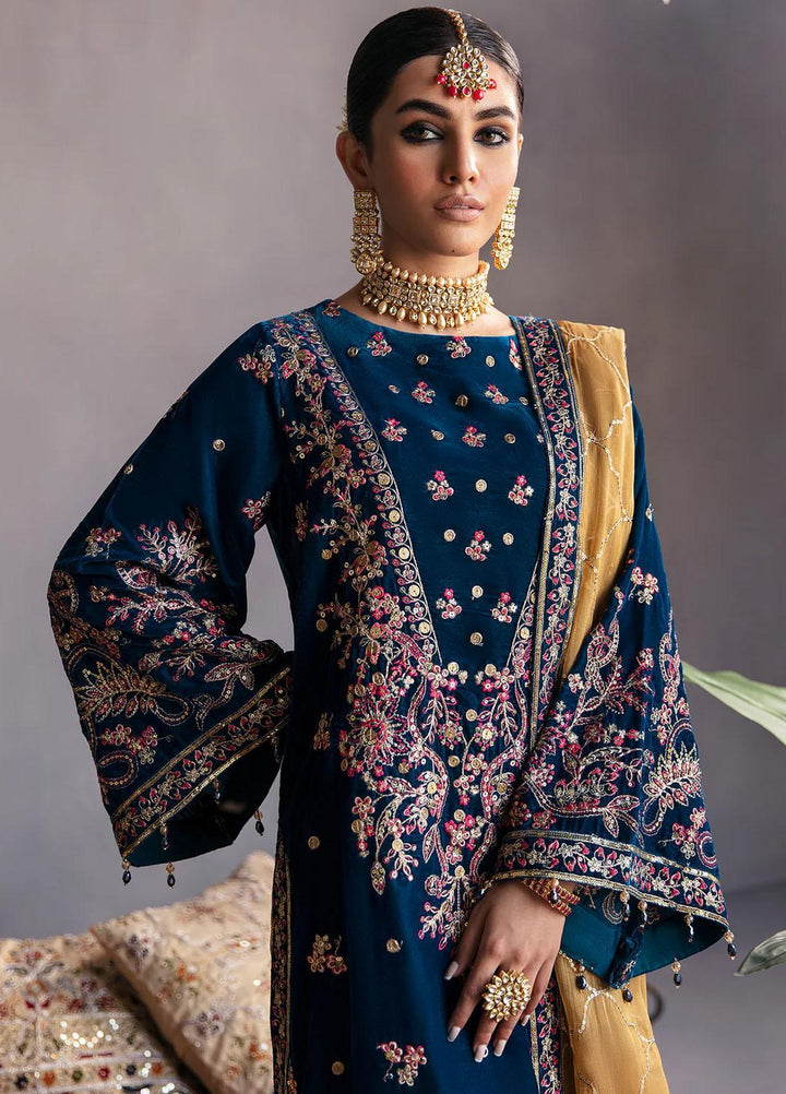 Makhmal By Emaan Adeel Embroidered Velvet Suits Unstitched 3 Piece EA23MK MK-01 Sufina - Luxury Winter Collection