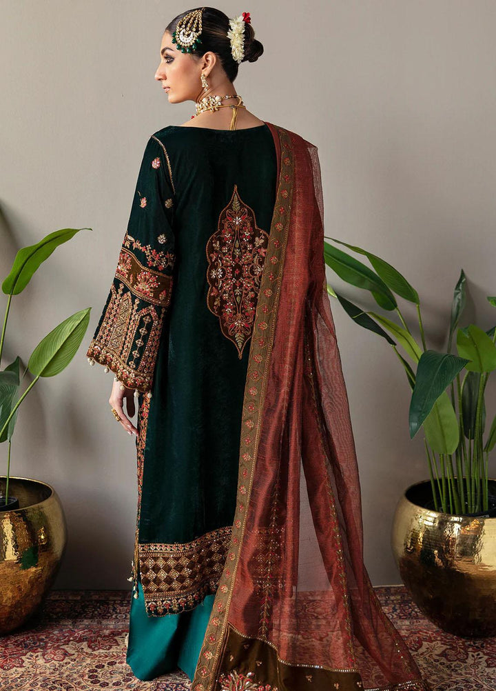 Makhmal By Emaan Adeel Embroidered Velvet Suits Unstitched 3 Piece EA23MK MK-06 Versha - Luxury Winter Collection
