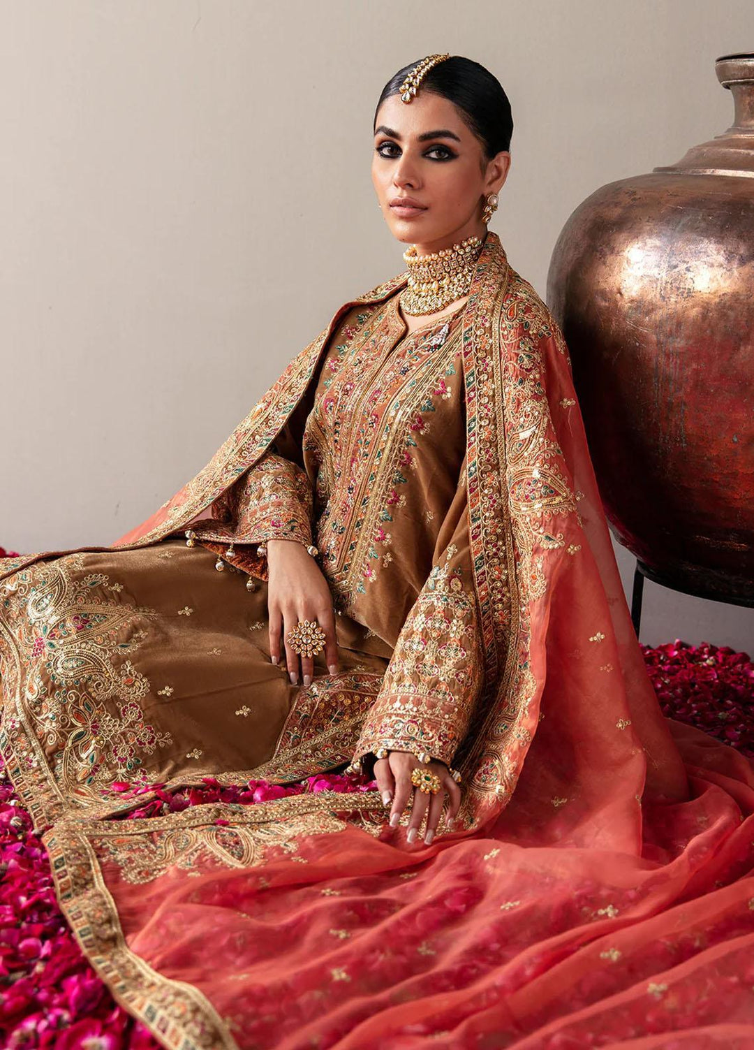 Makhmal By Emaan Adeel Embroidered Velvet Suits Unstitched 3 Piece EA23MK MK-07 Meraki - Luxury Winter Collection
