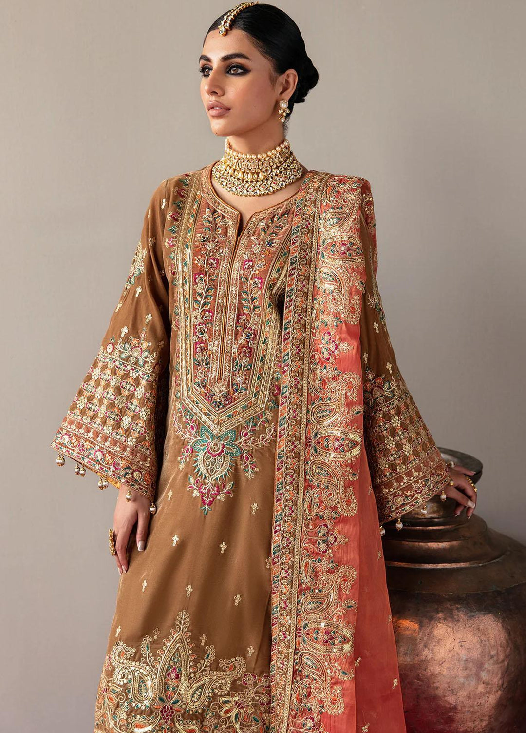 Makhmal By Emaan Adeel Embroidered Velvet Suits Unstitched 3 Piece EA23MK MK-07 Meraki - Luxury Winter Collection