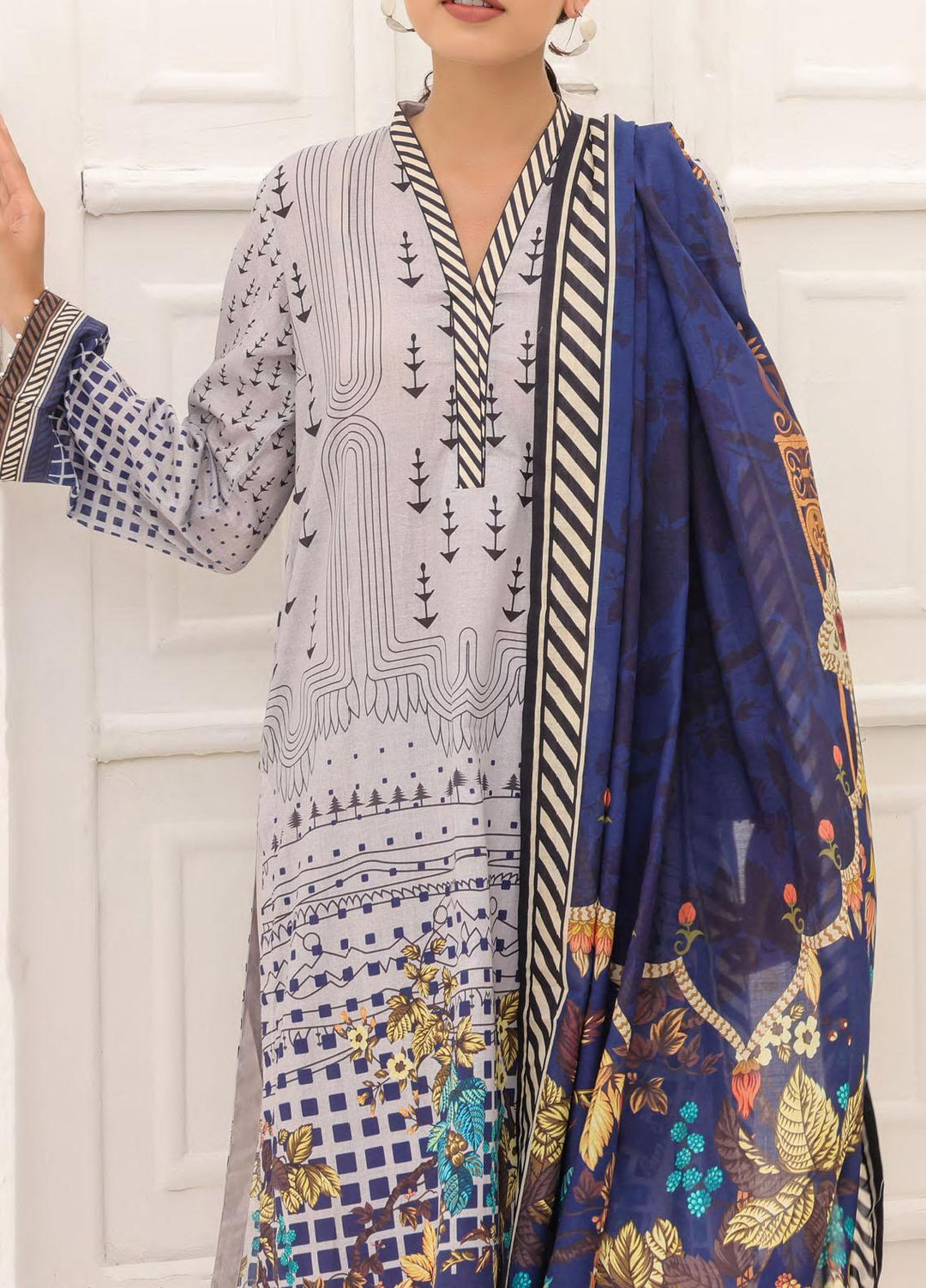 Malabis By Salitex Printed Lawn Suits Unstitched 3 Piece ST23S IP-00204UT - Summer Collection