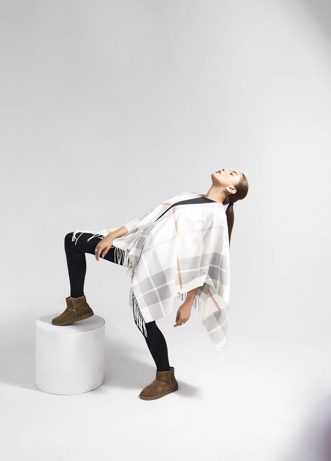 Manahils Polyester Luxury Cape Shawl 013