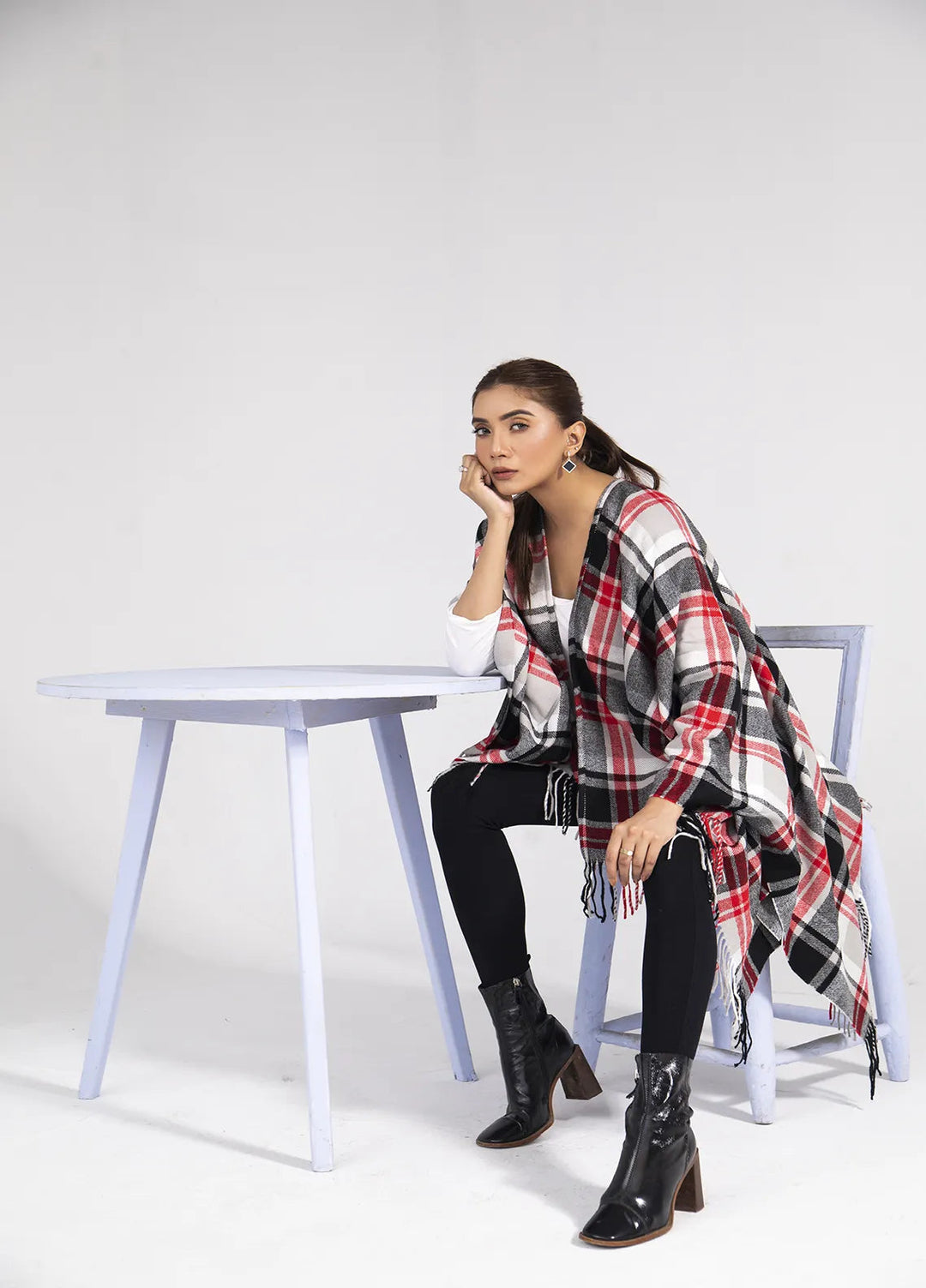 Manahils Polyester Luxury Cape Shawl 017