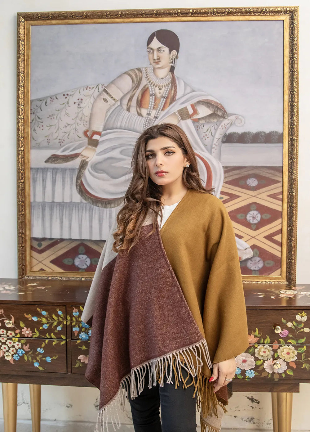Manahils Polyester Luxury Cape Shawl 051