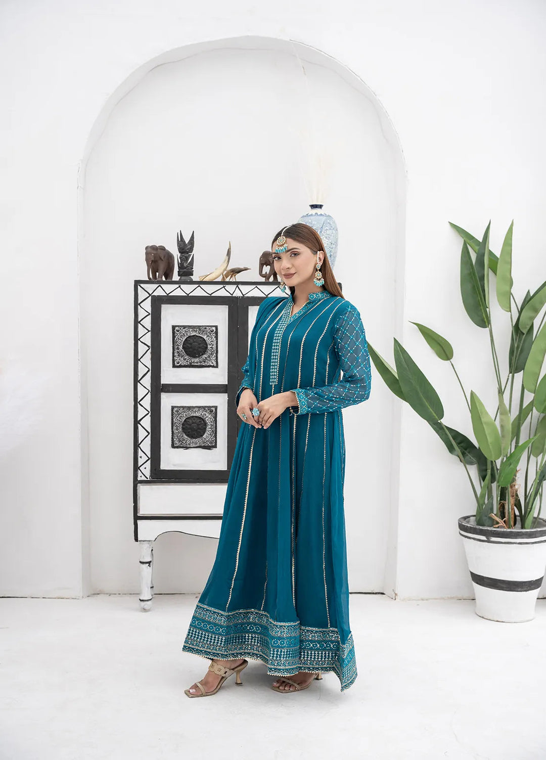 Manahils Pret Embroidered Chiffon 3 Piece Suit KURTI 106 Teal