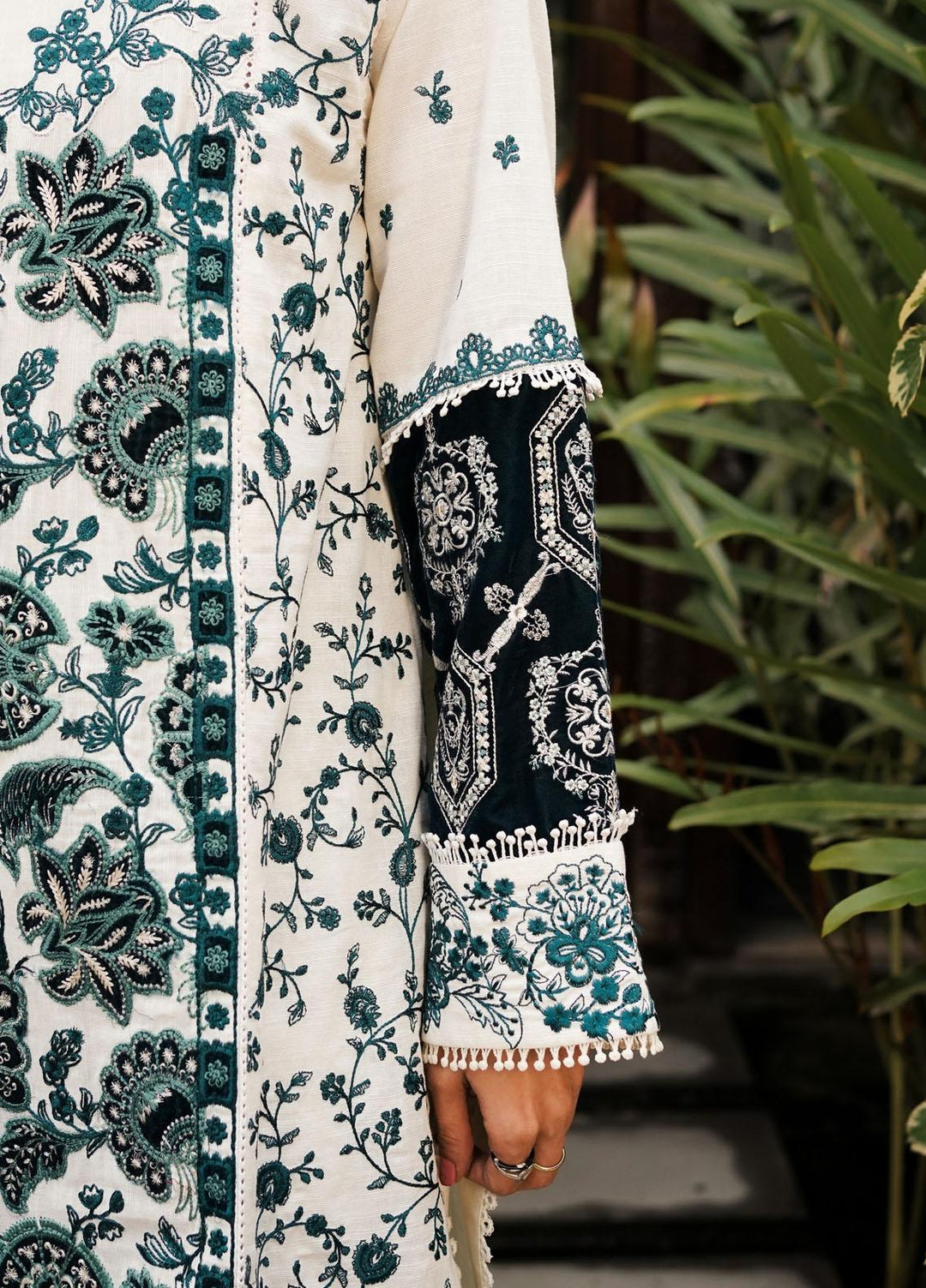 Manara Embroidered  Suits Unstitched 3 Piece MNA23W ML-01 Hurrem - Festive Collection