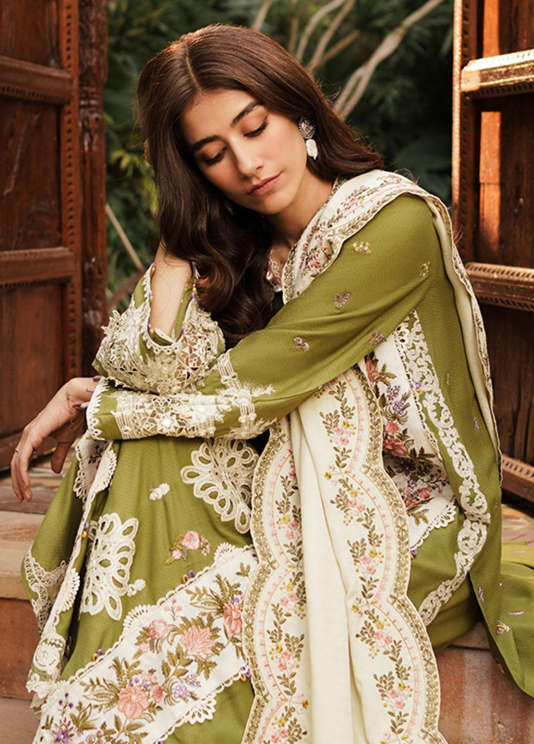 Manara Embroidered  Suits Unstitched 3 Piece MNA23W ML-08 Ramin - Festive Collection