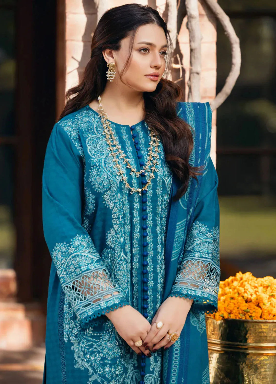 Manara Embroidered Jacquard Suit Unstitched 3 Piece MNA24LW LW-02 Kashmiri - Winter Collection