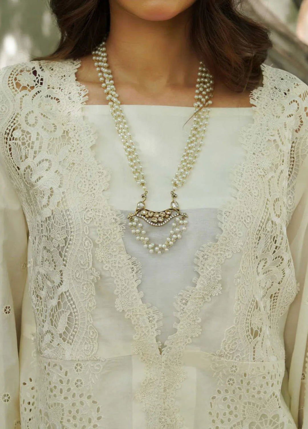 Manara Embroidered Lawn Suit Unstitched 3 Piece MNA24L ML-09 Motia - Luxury Collection