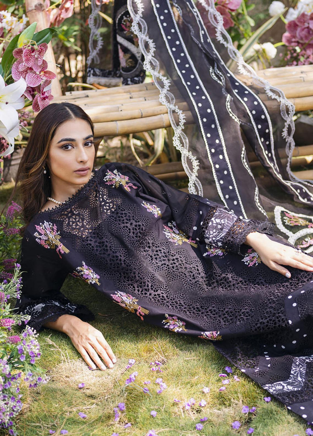 Manara Embroidered Lawn Suits Unstitched 3 Piece MNA23LL ML-06 Narah - Luxury Collection