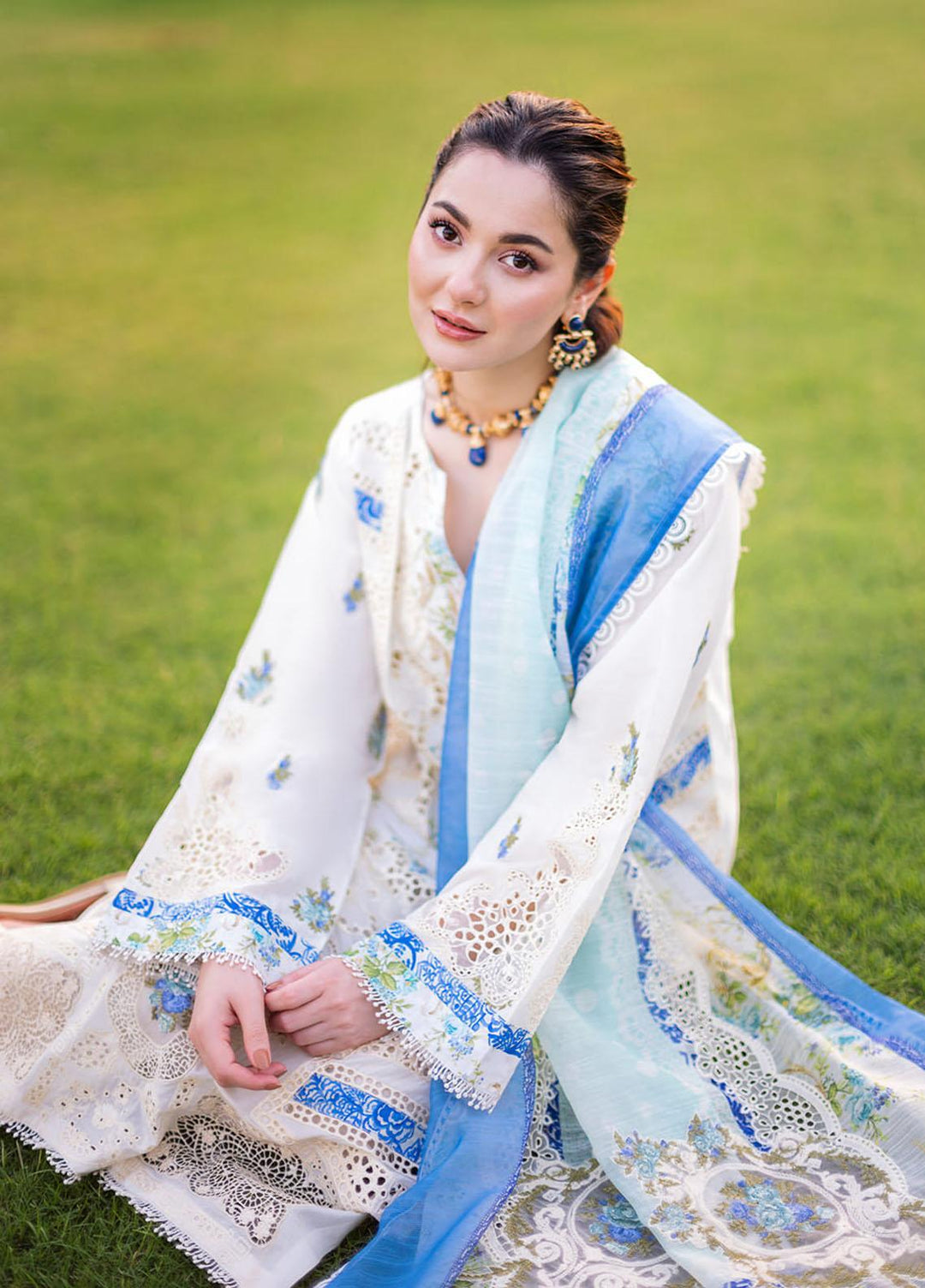 Manara Embroidered Lawn Suits Unstitched 3 Piece MNA23LL ML-08 Eva - Luxury Collection