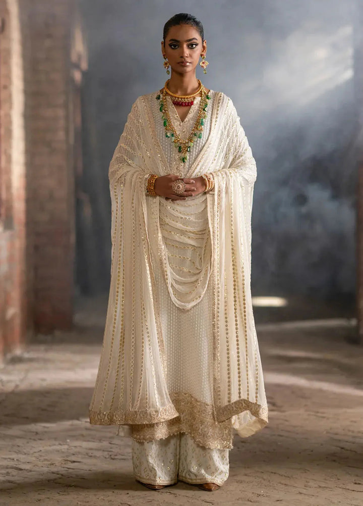 Mannat By Erum Khan Luxury Pret Embroidered Chiffon 3 Piece Suit Tabeer