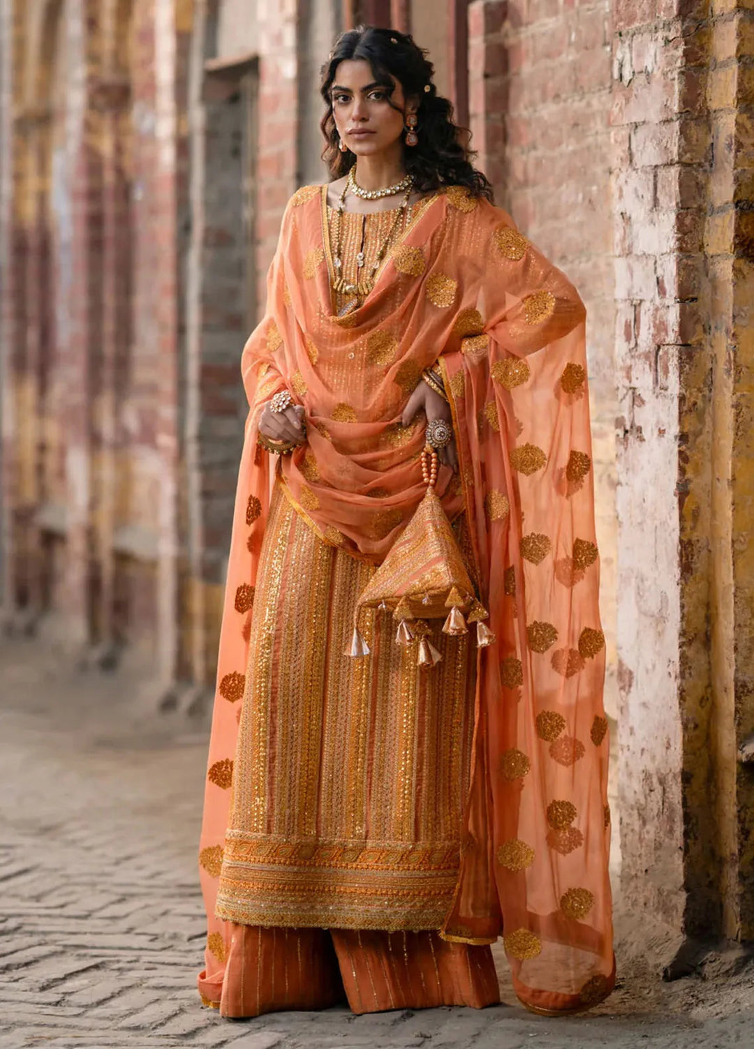 Mannat By Erum Khan Luxury Pret Embroidered zari 3 Piece Suit Shamma