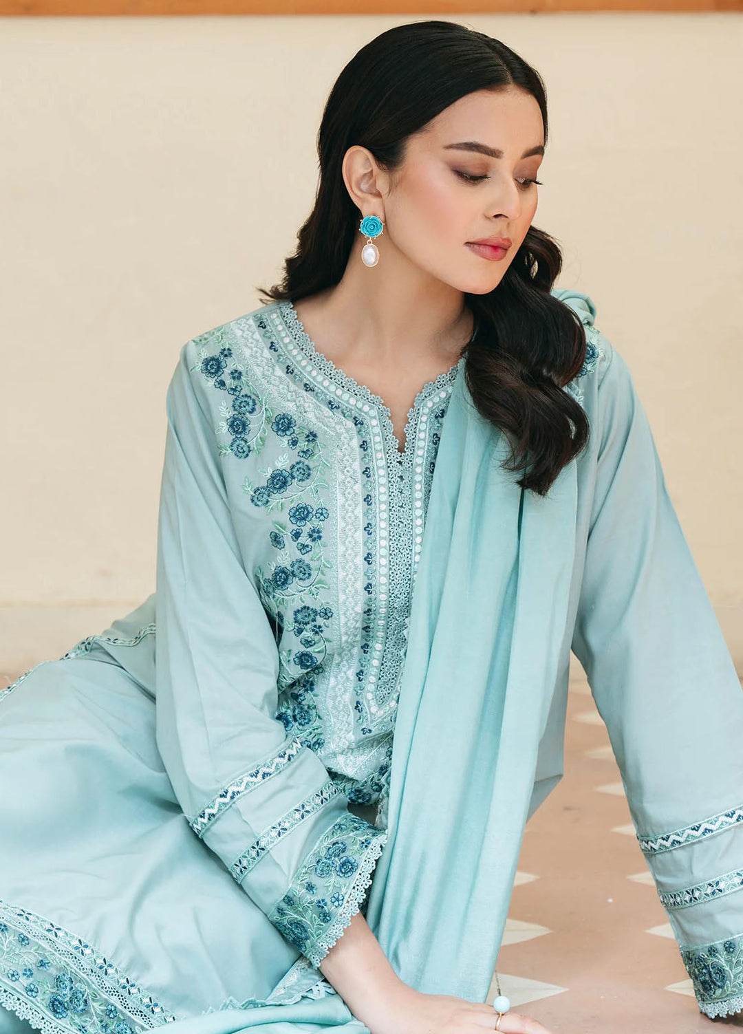 Mannat Clothing Pret Embroidered Lawn 3 Piece Suit Amalia