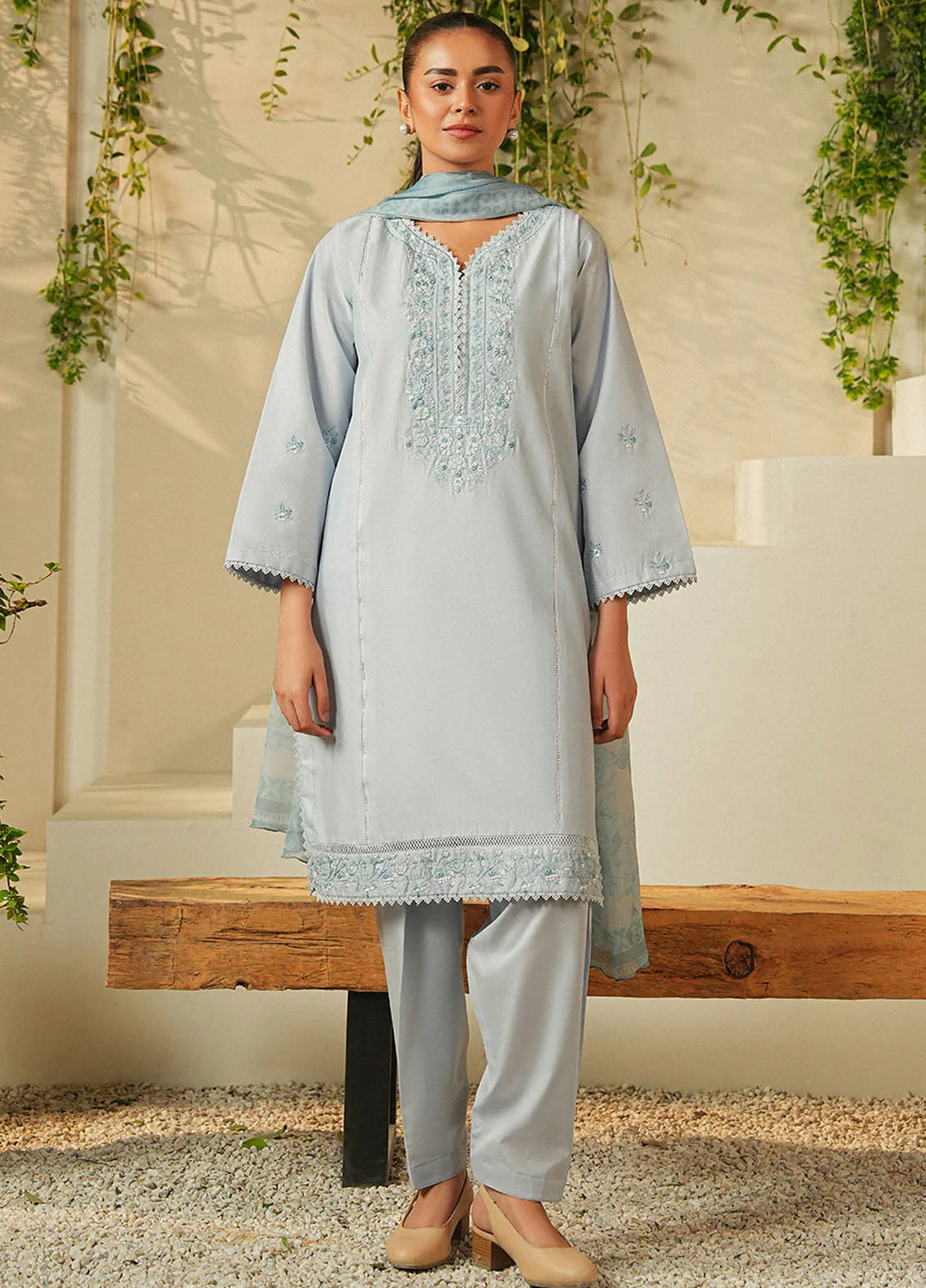 Mannat Clothing Pret Embroidered Lawn 3 Piece Suit Celestial