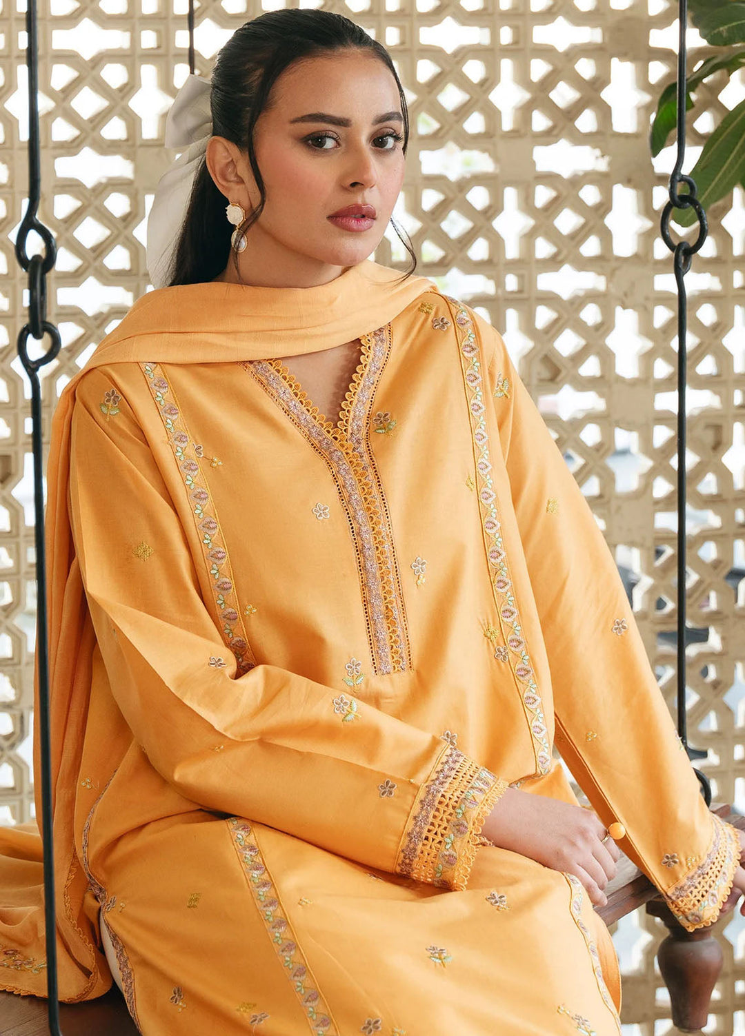 Mannat Clothing Pret Embroidered Lawn 3 Piece Suit Daffodil
