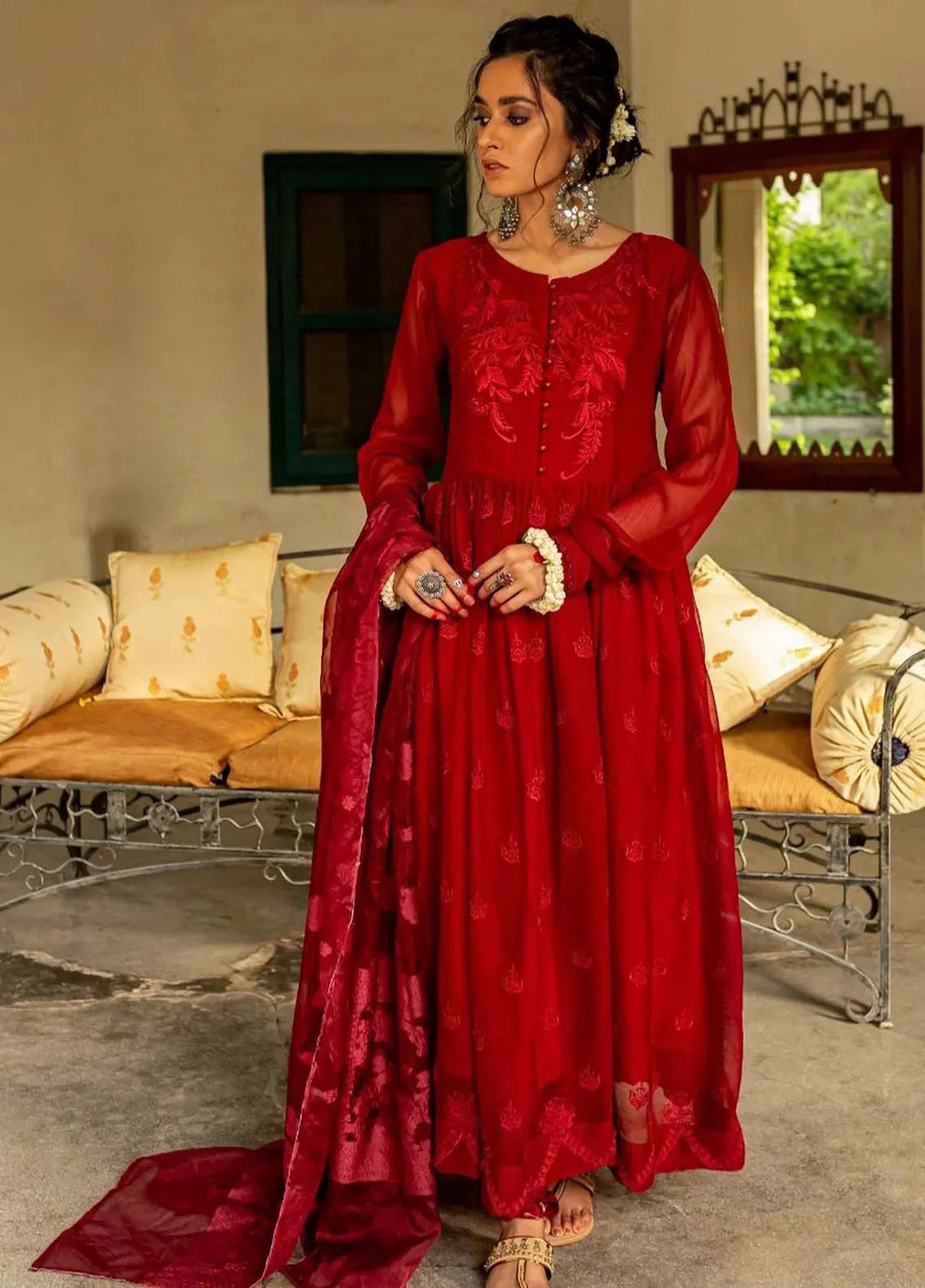 Mannat Pret Embroidered Chiffon 3 Piece Suit Beghum Kalidaar