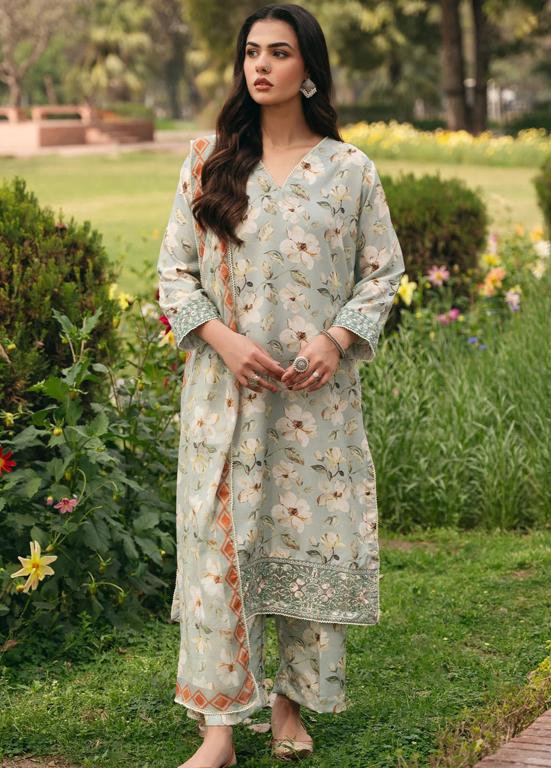 Mannat Pret Printed Cotton Lawn 3 Piece Suit Dew