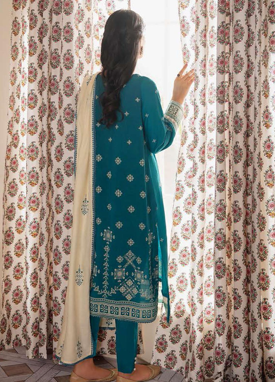 Manzil by Cross Stitch Embroidered Linen Suits Unstitched 3 Piece CS21KL D-01 BERYL STERLING - Winter Collection