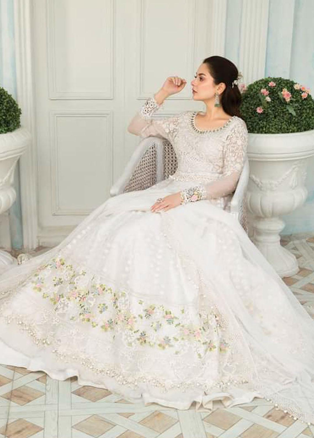 Maria B Embroidered Chiffon Suits Unstitched 3 Piece MB22C D3 - Luxury Collection