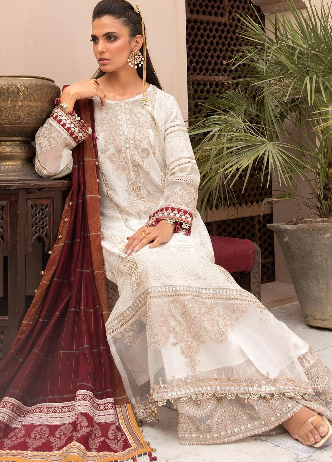 Maria B Embroidered Lawn Suits Unstitched 3 Piece MB21EL D-01 - Festive Collection