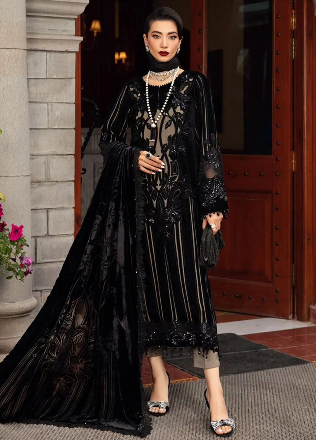 Maria B Embroidered Suit Unstitched 3 Piece D-05 - Winter Collection