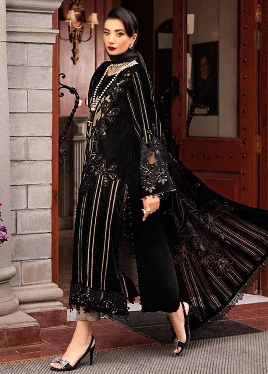 Maria B Embroidered Suit Unstitched 3 Piece D-05 - Winter Collection