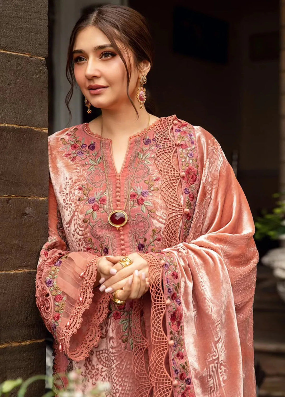 Maria B Embroidered Suit Unstitched 3 Piece D-06 - Winter Collection