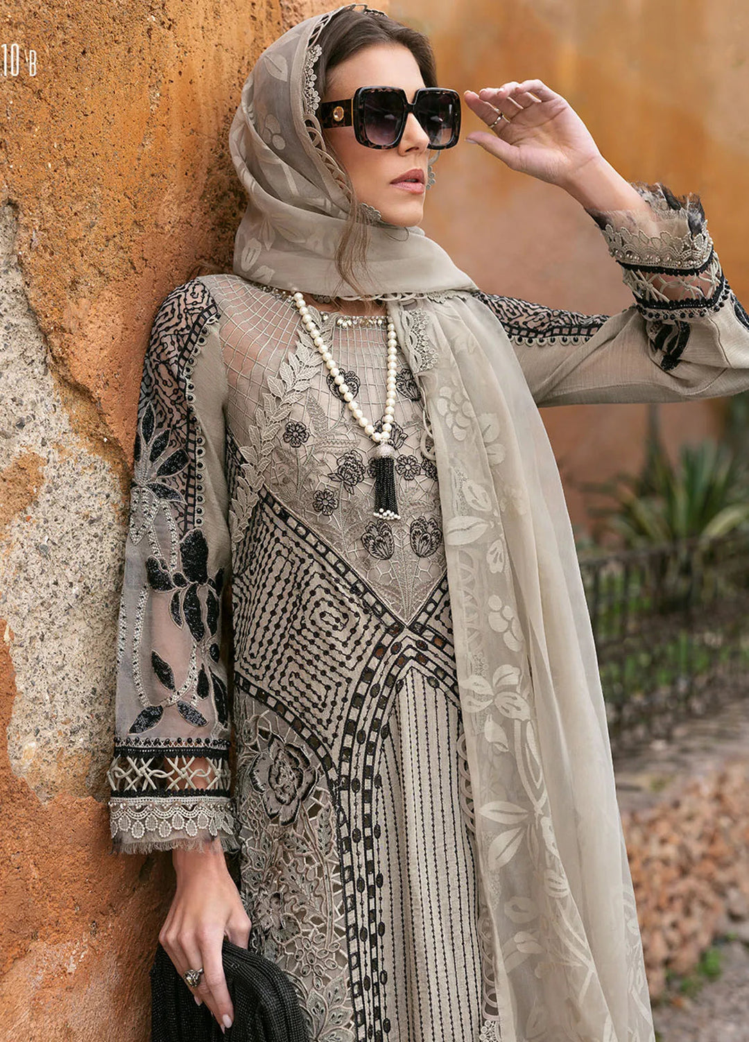 Minor Defect - Maria B Embroidered Suits Unstitched 3 Piece MB25VL D-10B - Luxury Collection