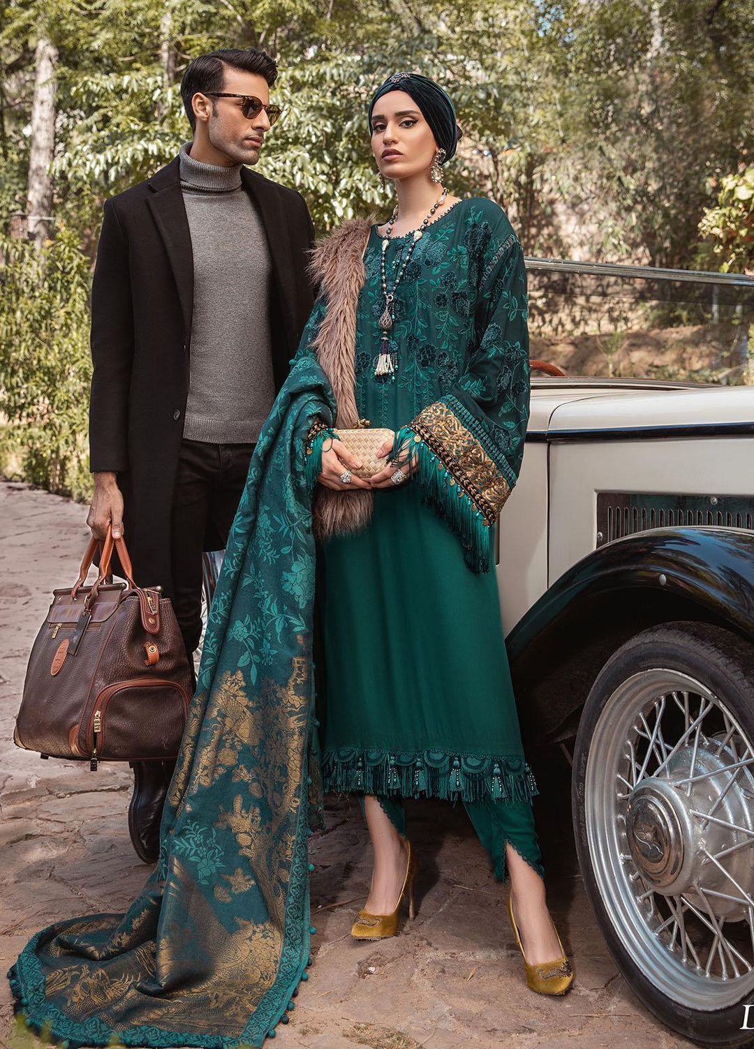 Maria B Embroidered Linen Suits Unstitched 3 Piece MB22LN D5 - Winter Collection