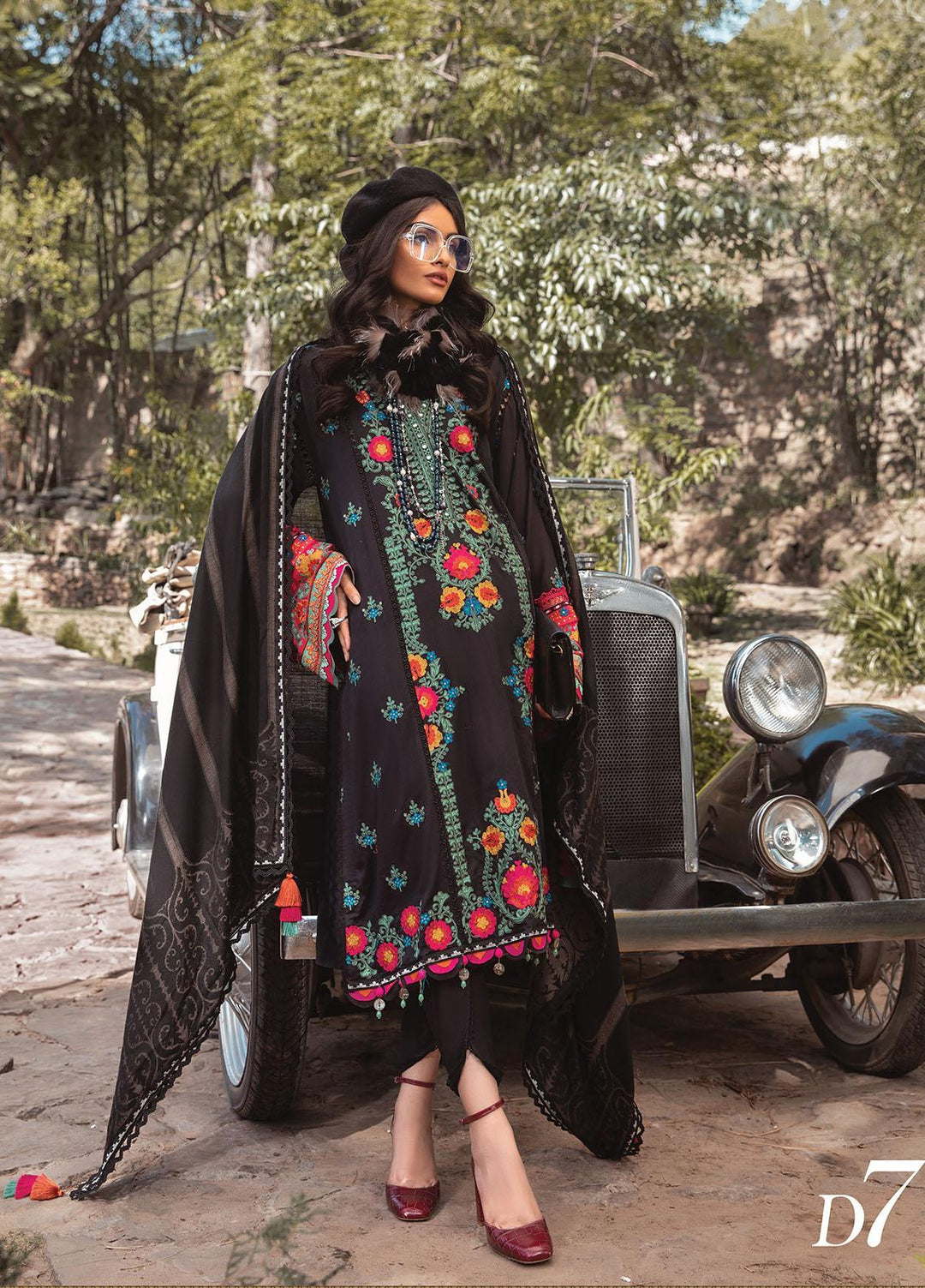 Maria B Embroidered Linen Suits Unstitched 3 Piece MB22LN D7 - Winter Collection