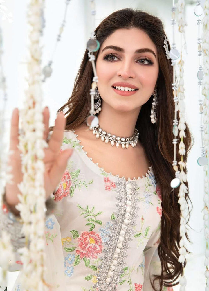 Maria B Embroidered Lawn Suits Unstitched 3 Piece MB22E D2 - Eid Collection
