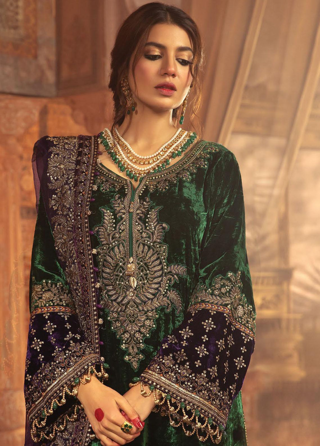 Maria B Embroidered Velvet Suits Unstitched 3 Piece MB21V D8 - Luxury Collection