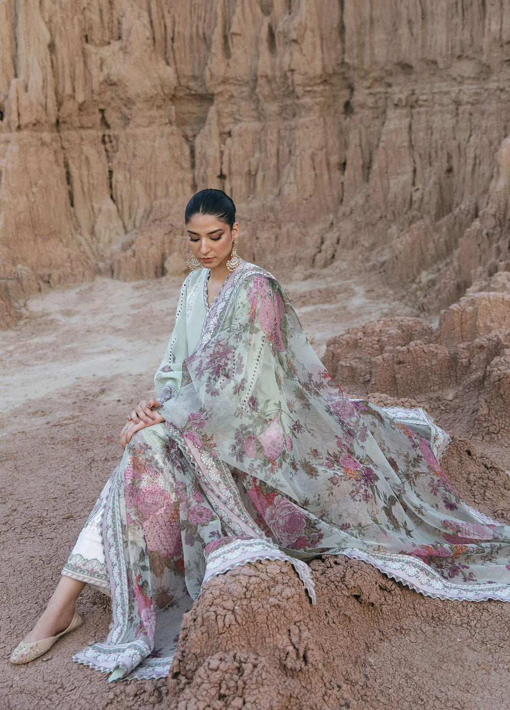 Maria Osama Khan Embroidered Lawn Suits Unstitched 3 Piece MOK22PW GEET-04 - Summer Luxury Collection