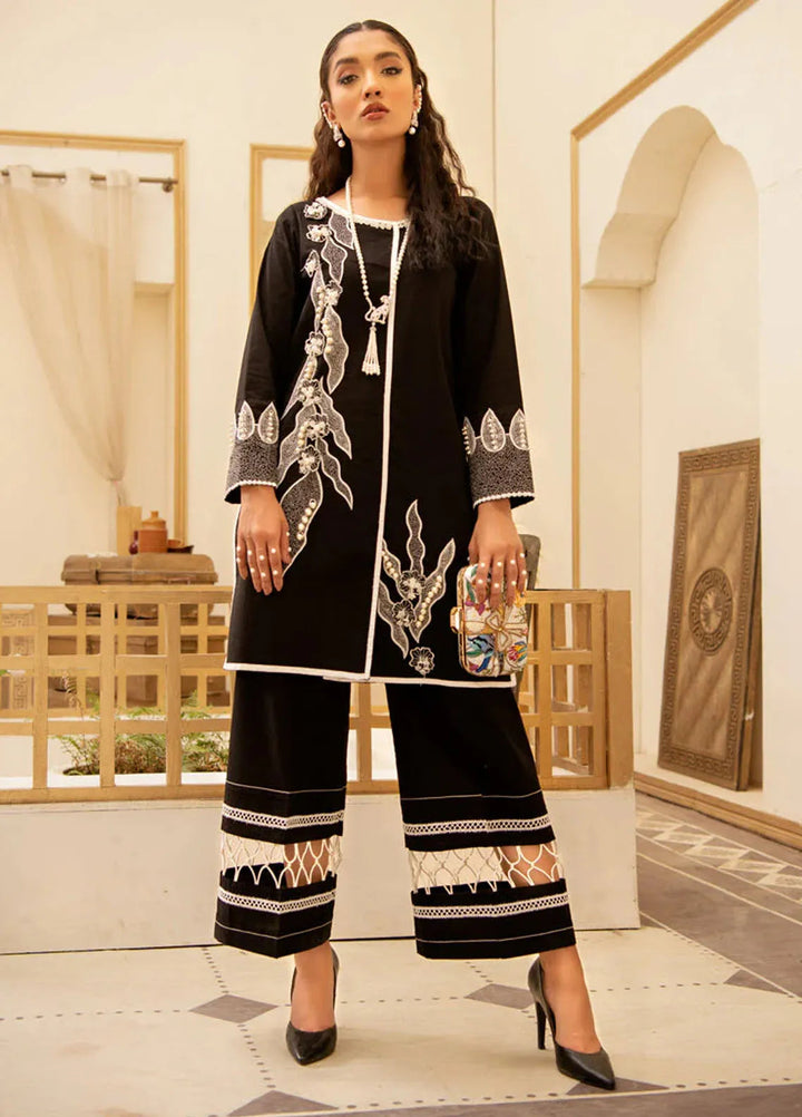 Maria Osama Khan Pret Embroidered Cotton 2 Piece Suit Anaa