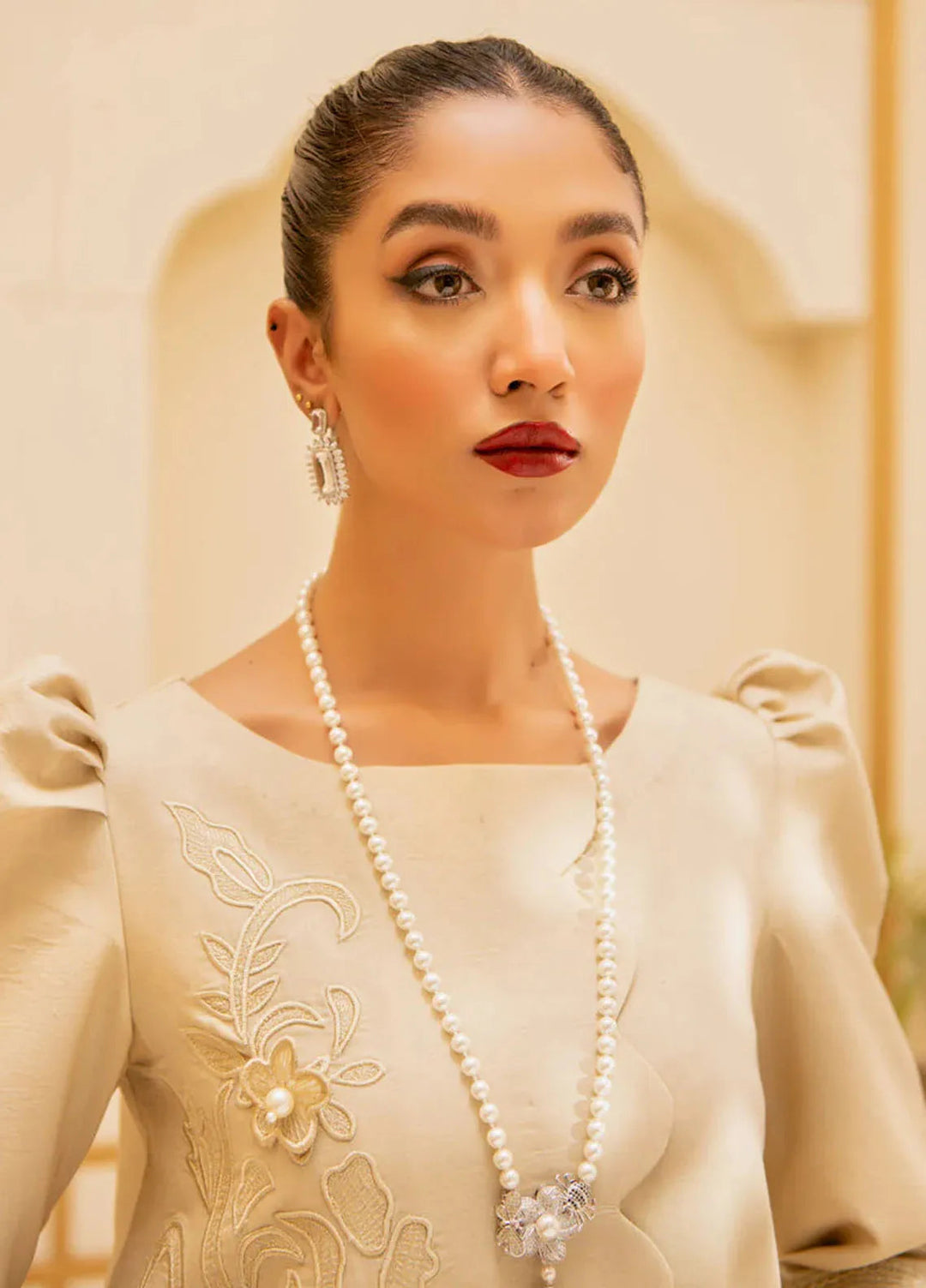 Maria Osama Khan Pret Embroidered Cotton 3 Piece Suit Amal