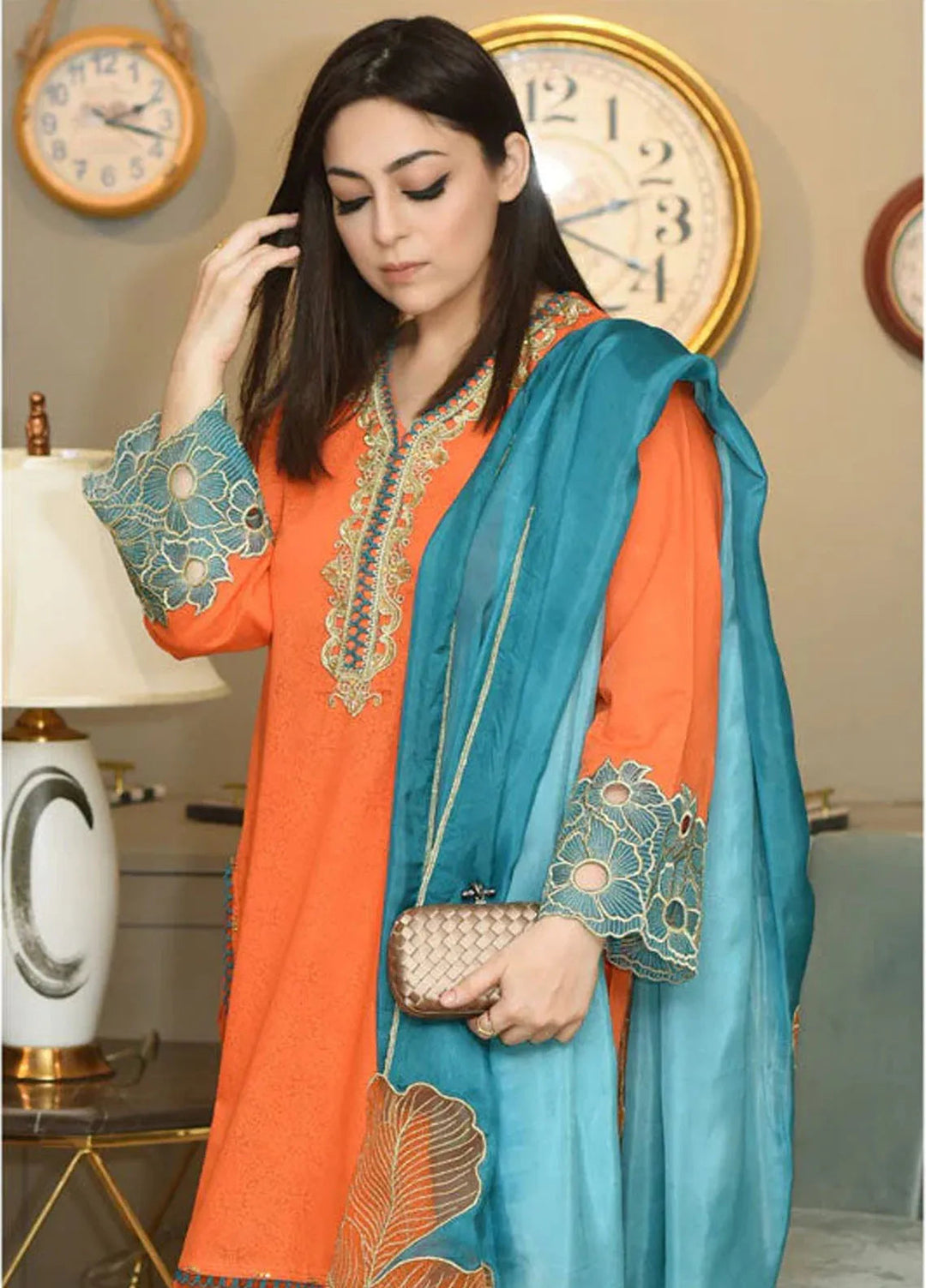 Maria Osama Khan Pret Embroidered Lawn 3 Piece Suit Aqua Spring