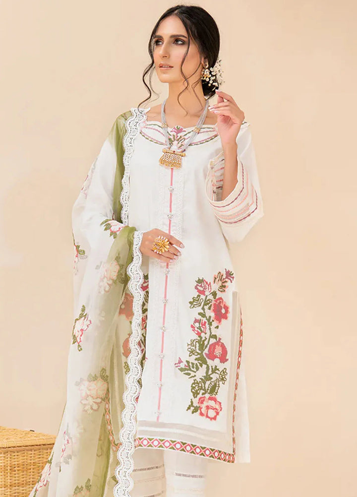 Maria Osama Khan Pret Embroidered Satin 3 Piece Suit Abyaz
